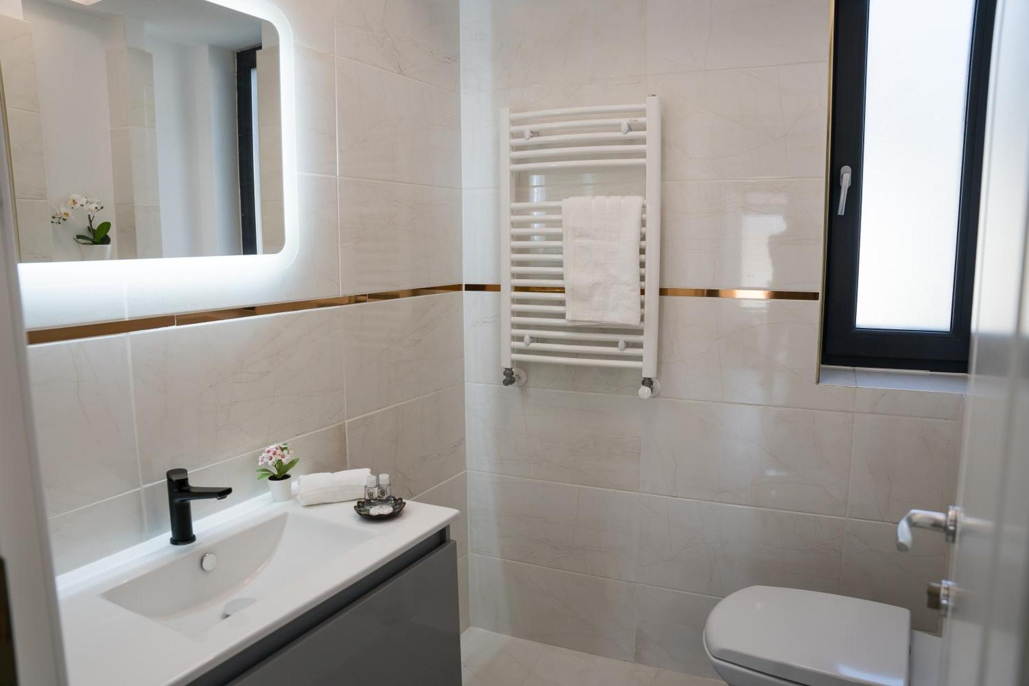 Azaleea Apartments Bukareszt Zewnętrze zdjęcie
